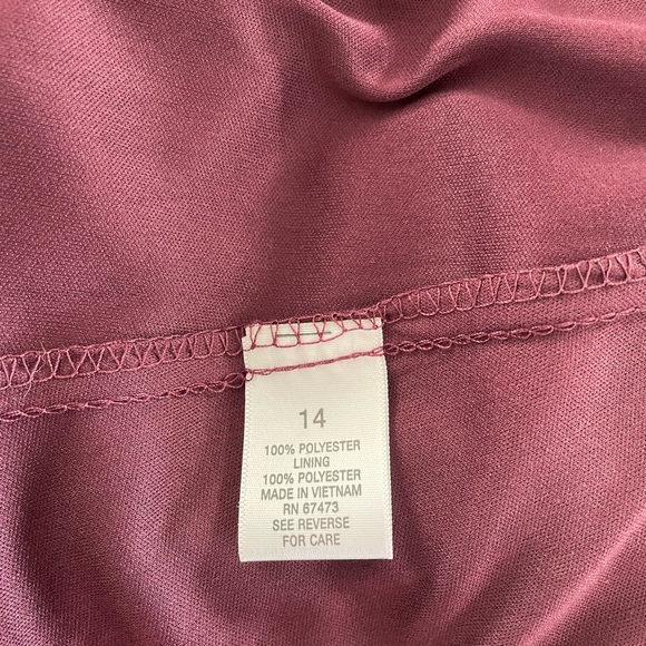 Roz & Ali Floral Lace Dress - Picture 5 of 5